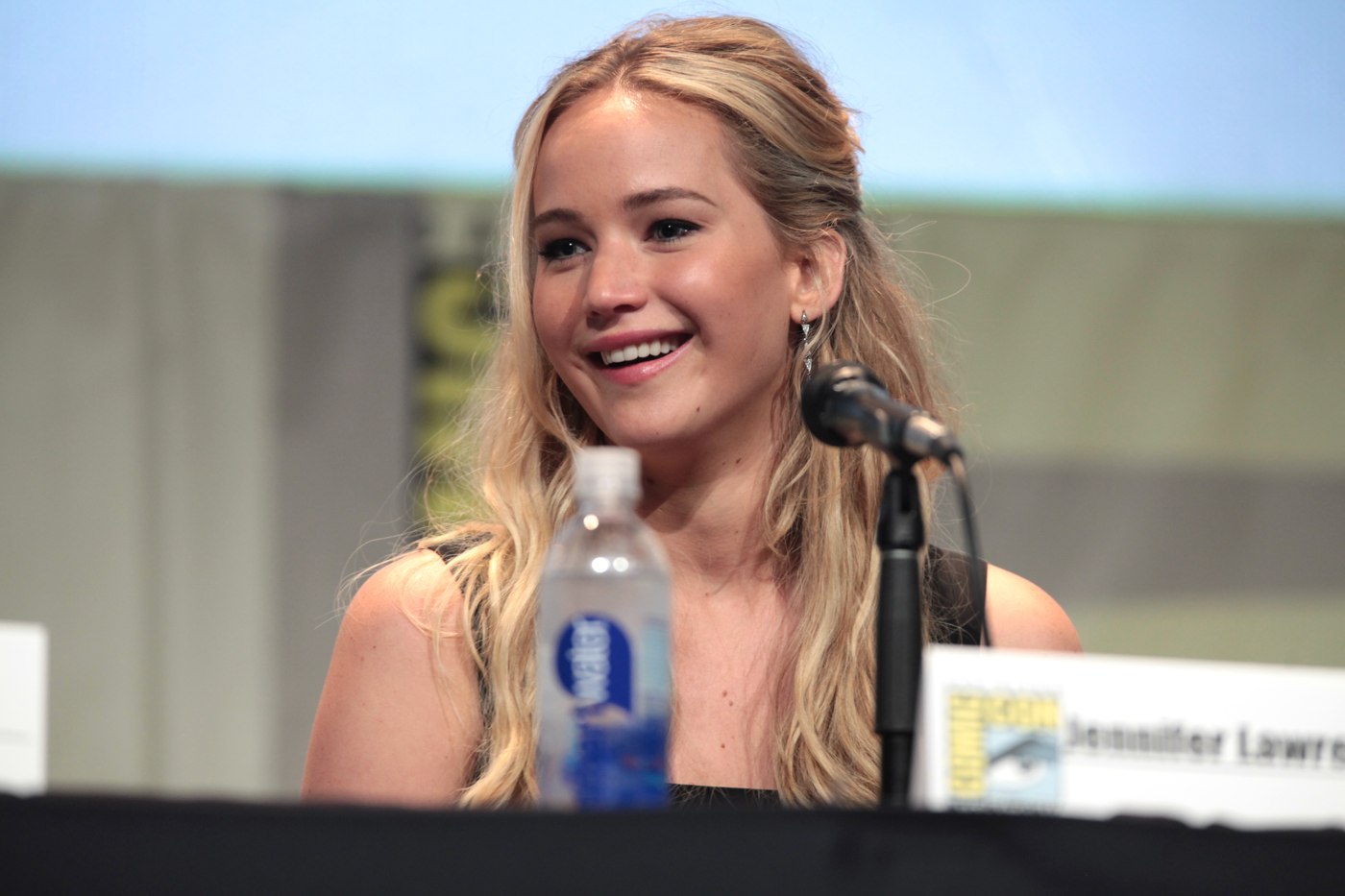 Џенифер Лоренс на Comic-Con во 2015 година